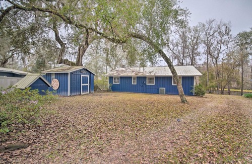 Bushnell Cabin | Riverfront Cabin w Screened Patio & Fire Pit!