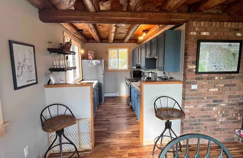 East Haven Cabin | Riverfront Cabin with Burke Mountain Views