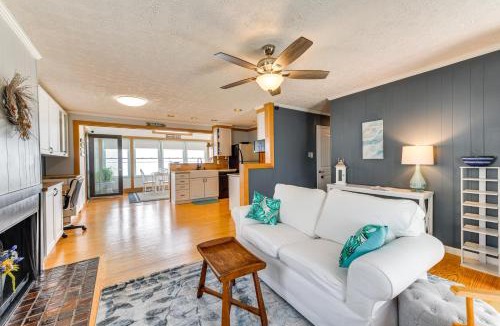 Colonial Beach House | Riverfront Colonial Beach Home w/Private Beach!