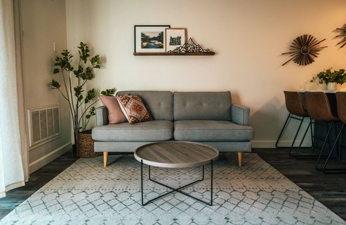 Bend Condo | Riverfront Condo 2 blocks to downtown Bend