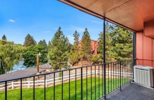 Bend House | Riverfront Condo-No Better Place in Bend