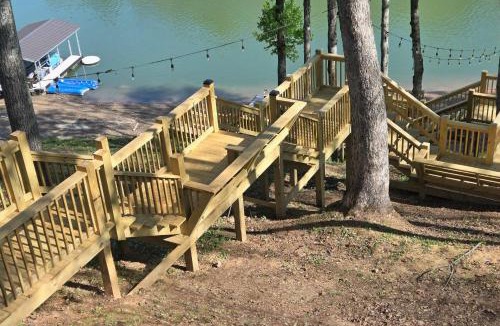 Van Buren County House | Riverfront Cottage Near Rock Island State Park