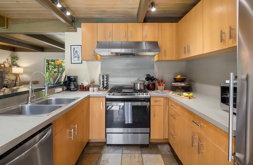 Gold Bar Cabin | Riverfront, dog-friendly cabin with breathtaking mountain views - near trails