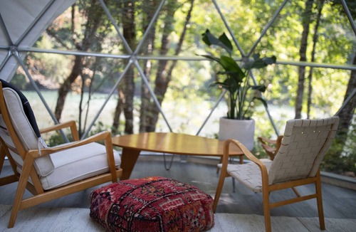 Westfir RV Rental | Riverfront Dome Escape w/Sauna