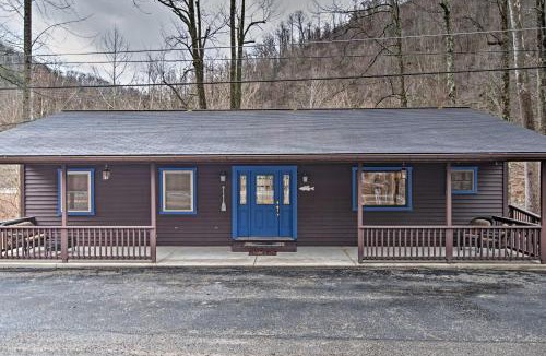 Leadsville House | Riverfront Elkins Home with Fireplace and Deck!