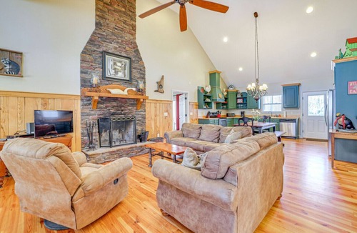 Marietta House | Riverfront Escape w Deck, Porch and Fenced Yard