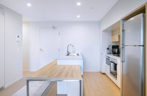 Hamilton Apartment | Riverfront Flow Poolside and Portside in Hamilton