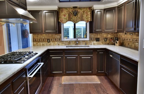 Stafford - Tualatin Valley House | Riverfront Garden House with private river access