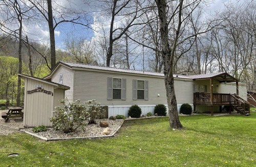 Loudonville House | Riverfront Get-A-Way