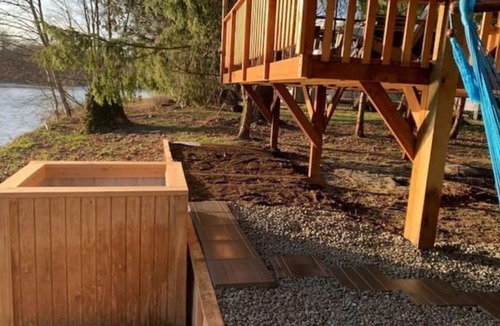 Sedro-Woolley House | Riverfront Getaway on the Wild and Scenic