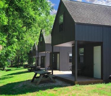 Caplinger Mills House | Riverfront Getaway Cabin #4 - Sleeps 5