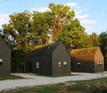 Caplinger Mills House | Riverfront Getaway Cabin #4 - Sleeps 5