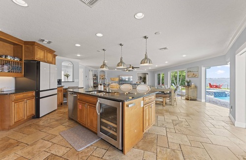 Cocoa Isles Country Club House | Riverfront-Heated Pool/Spa-Game Room-Bikes