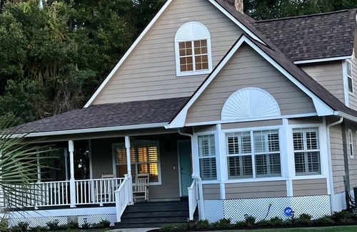 Camden House | Riverfront home on deep water - sleeps 12