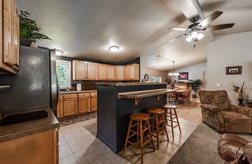 Riverbend House | Riverfront Home On the Beautiful Clark Fork River Sleeps 8 Relax and Unwind