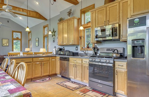 Bridgewater Corners House | Riverfront Home w/Hot Tub Near Killington Resort