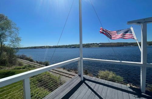 Conning Towers Nautilus Park House | Riverfront Home with a View!