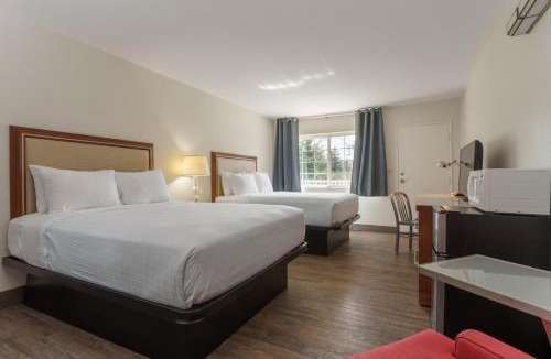 Roseburg Hotel | Riverfront Inn Roseburg