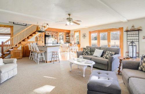 Kingston House | Riverfront Kingston Cottage w/Deck, 2 Mi to Beach