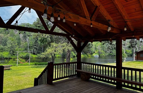 Crystal Falls Cabin | Riverfront Loft #6 Crystal Falls