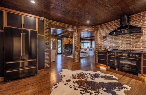 Townsend House | Riverfront Luxury Waterfront Home W/Hot Tub and Marsh-view