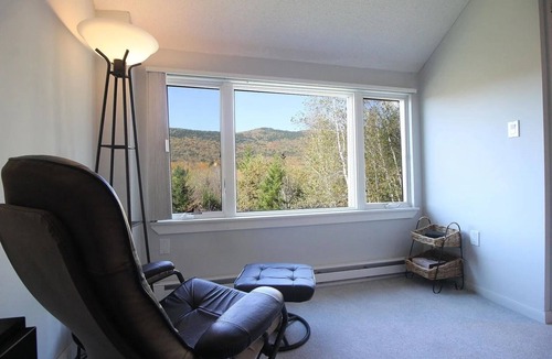 Waterville Valley Condo | Riverfront Mountain Escape | Sauna & Fireplace