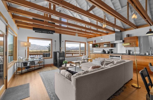 Nehalem House | Riverfront Pet-Friendly Home with private Dock