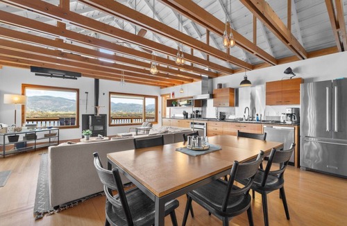 Nehalem House | Riverfront Pet-Friendly Home with private Dock