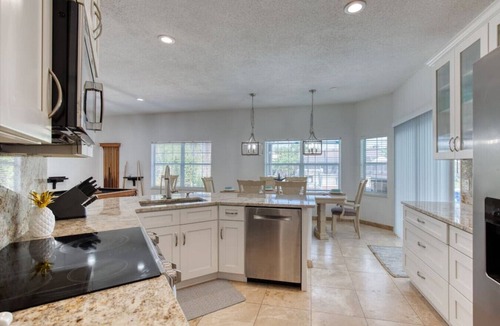 Palm Harbor House | Riverfront *Pool *Dock *Billiard