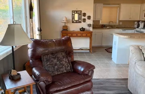 Maupin House | Riverfront Property nDeschutes River House