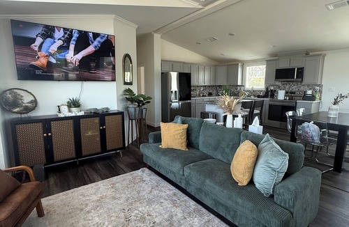 Robstown House | Riverfront Property