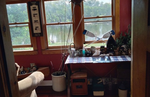 South Elgin House | Riverfront rental