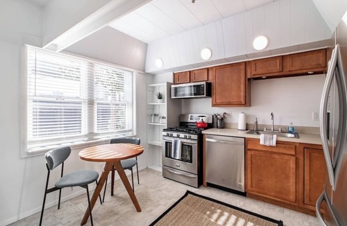 The Flats Apartment | Riverfront Retreat - 2 Units - 3BR - Free Parking