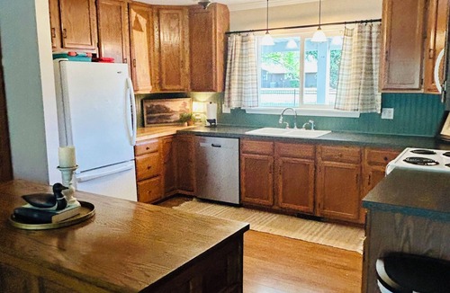 Cotter House | Riverfront Retreat - Fish, Float and Unwind - Charming Two Bedroom Getaway