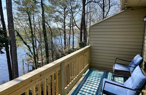 Rocky Point Condo | Riverfront Retreat with Gorgeous View