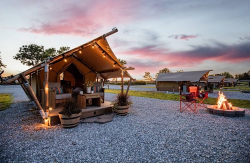 Cassville RV Rental | Riverfront Safari Tent | Firepit Roaring River