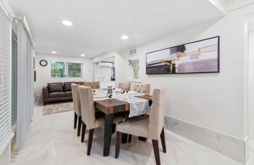 Washougal House | Riverfront Suite