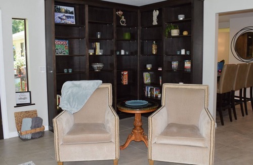 Roseburg House | Riverfront