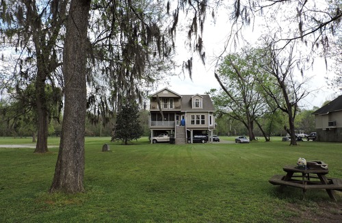 Gracewood House | Riverfront Vacation Retreat Augusta 5 STAR