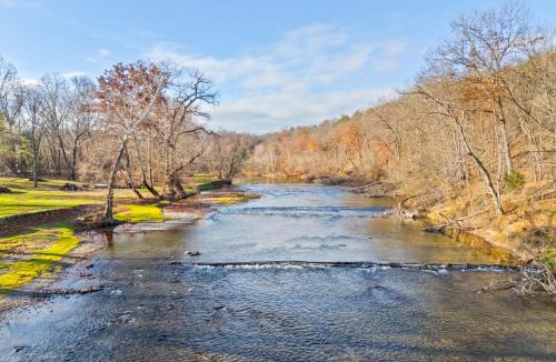 Fishers Hill House | Riverfront w Hot Tub Game Room Fire Pit & More