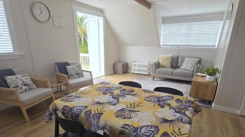 Horeke Bed & Breakfast | Riverhead Villa