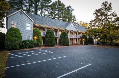 Peterborough Hotel | Riverhouse by Weekender formerly Jack Daniels Inn