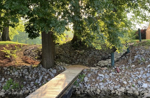 Chapmansboro Cabin | “Riverhouse Escape w/Dock, Kayak + Fire Pit”
