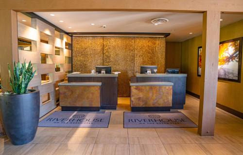 Orchard District Hotel | Riverhouse Lodge