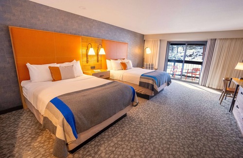 Orchard District Resort | Riverhouse Lodge