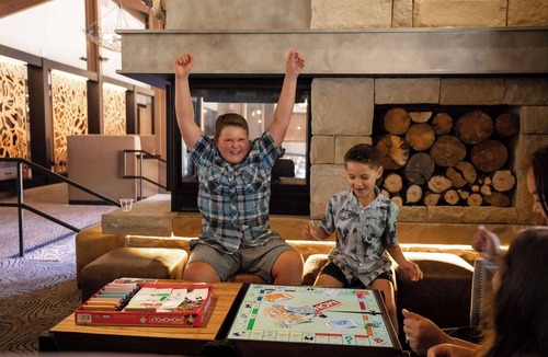 Orchard District Resort | Riverhouse Lodge