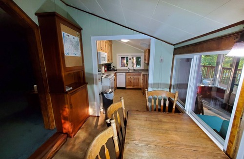 Blue River Cabin | RiverPeace on the McKenzie