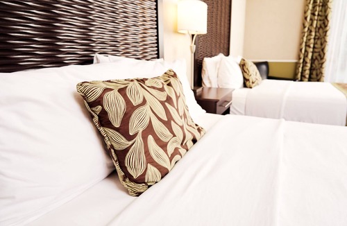 Rockland Hotel | RiverRock Inn & Conference Centre