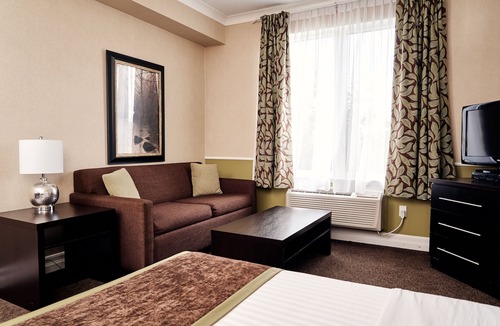 Rockland Hotel | RiverRock Inn & Conference Centre