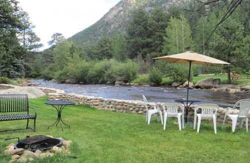Estes Park Cabin | Rivers Edge "CATCH WILD TROUT" Discount 7 nights or more
